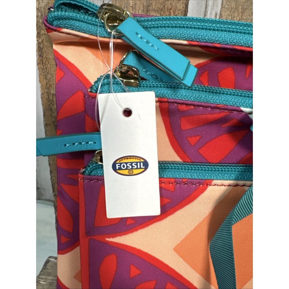 Fossil NWT Raspberry Keyper Triple Pouch Set - Picture 4 of 12